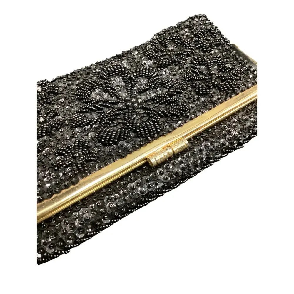Vintage Purse Women’s One Size Heavily Beaded Lovely Flower Motif Shiny Black